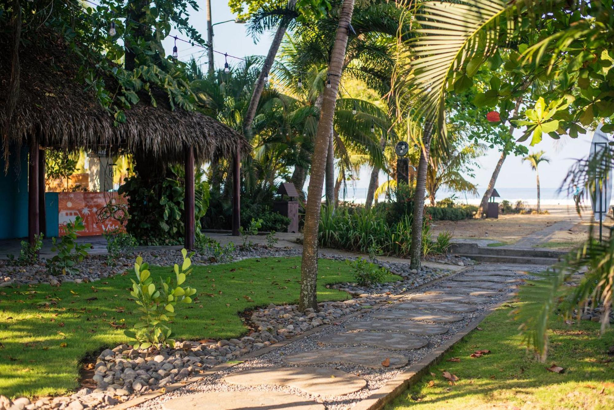Beach Break Resort Jaco Exterior photo
