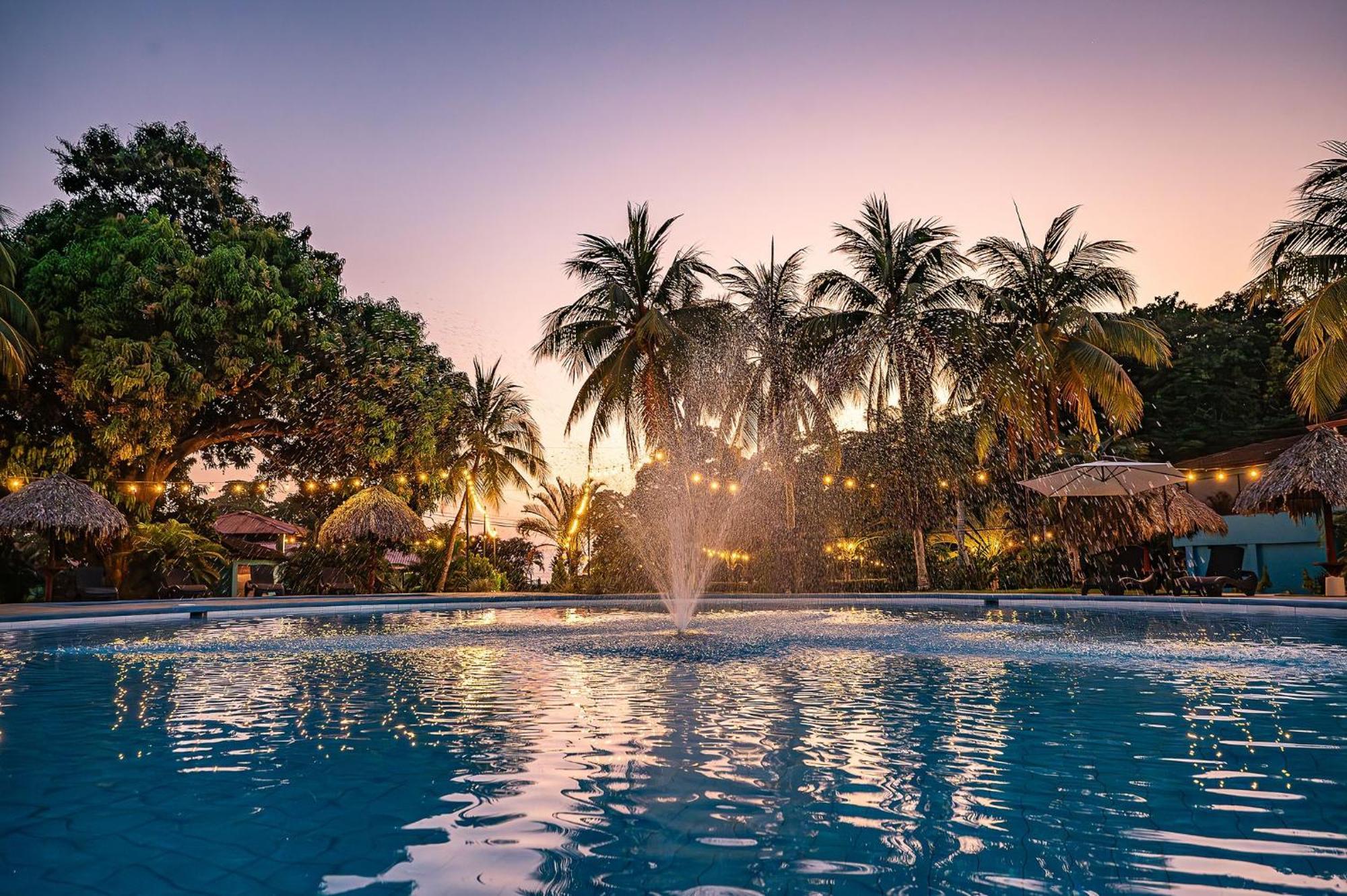 Beach Break Resort Jaco Exterior photo