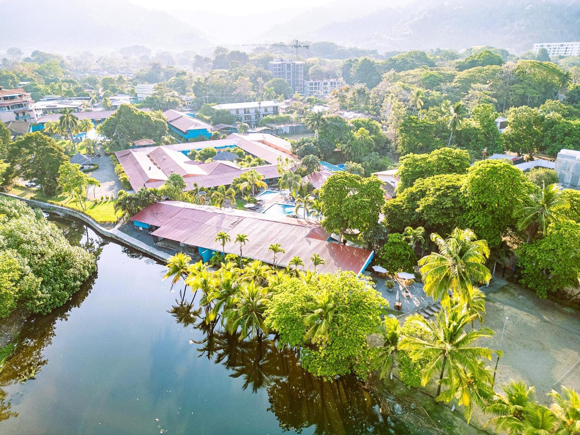 Beach Break Resort Jaco Exterior photo