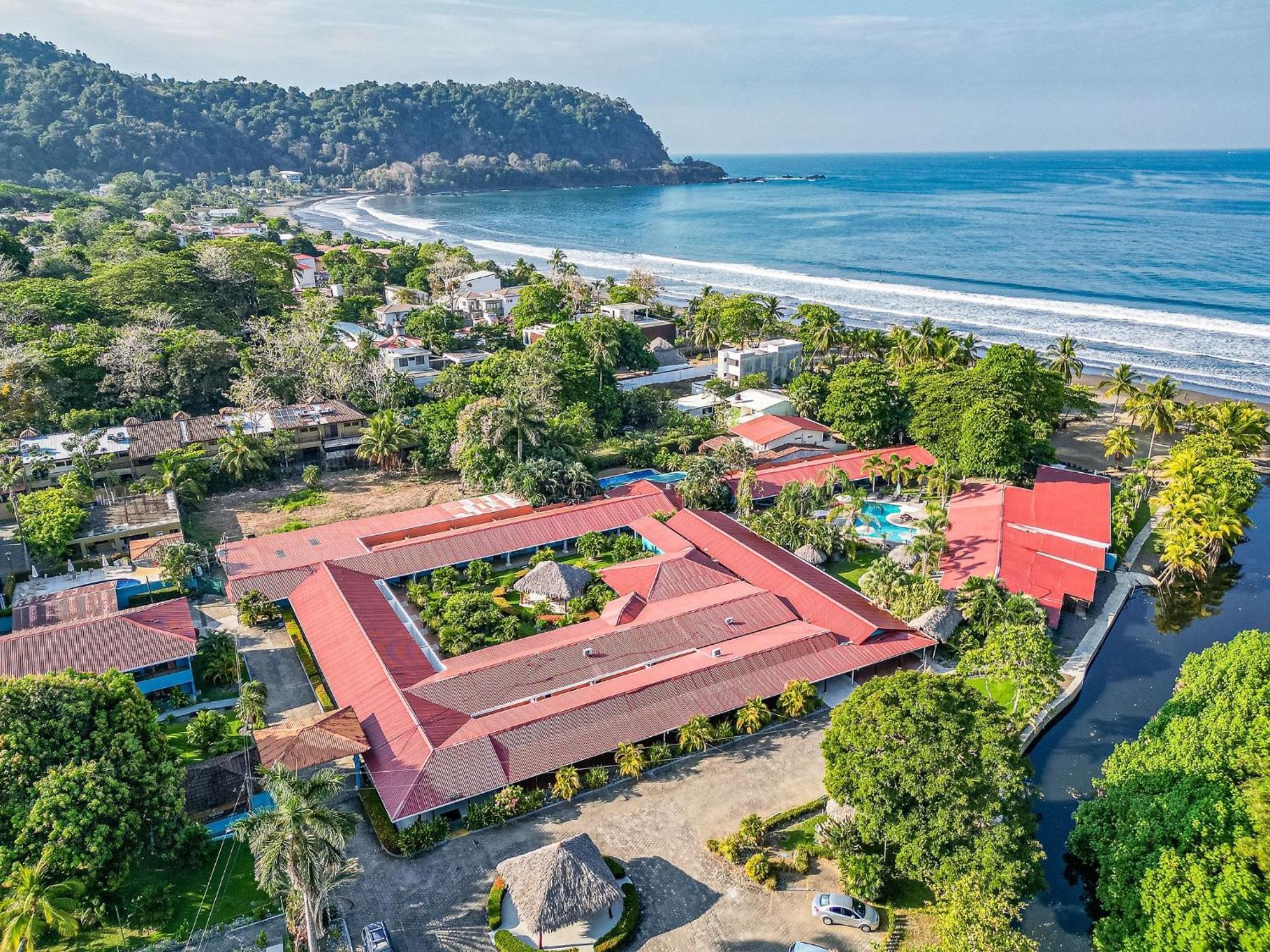 Beach Break Resort Jaco Exterior photo